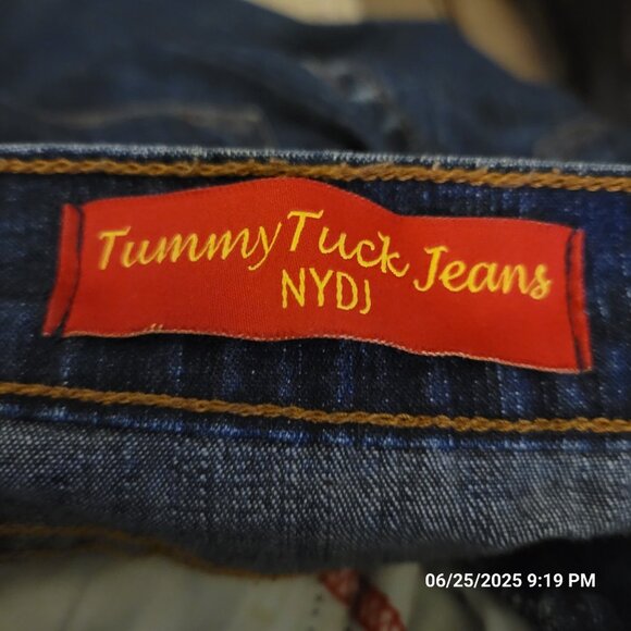 NYDJ Not Your Daughters Jeans Boot Cut Vintage 2005 Tummy Tucker Size 8 Petite - Picture 3 of 6